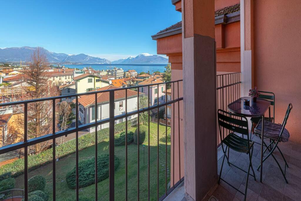 Garda Lake View Apartment Desenzano del Garda Exterior photo